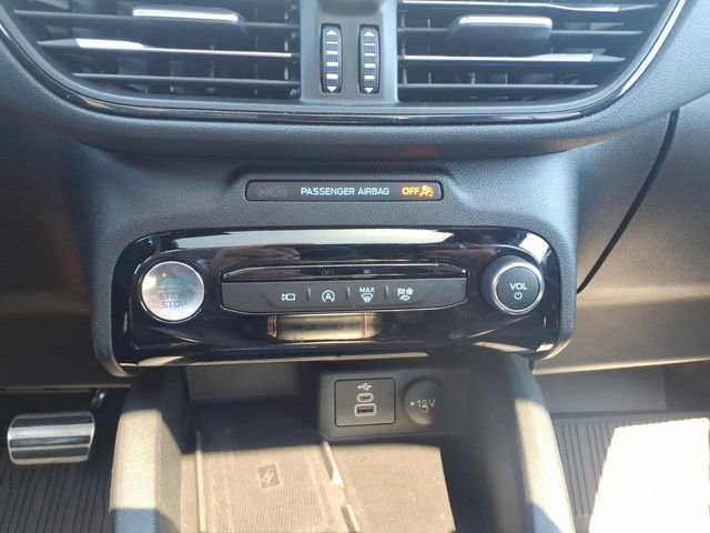 Certified 2024 Ford Escape ST-Line Select w/ Tech Pack #2 AWD/4WD image 20
