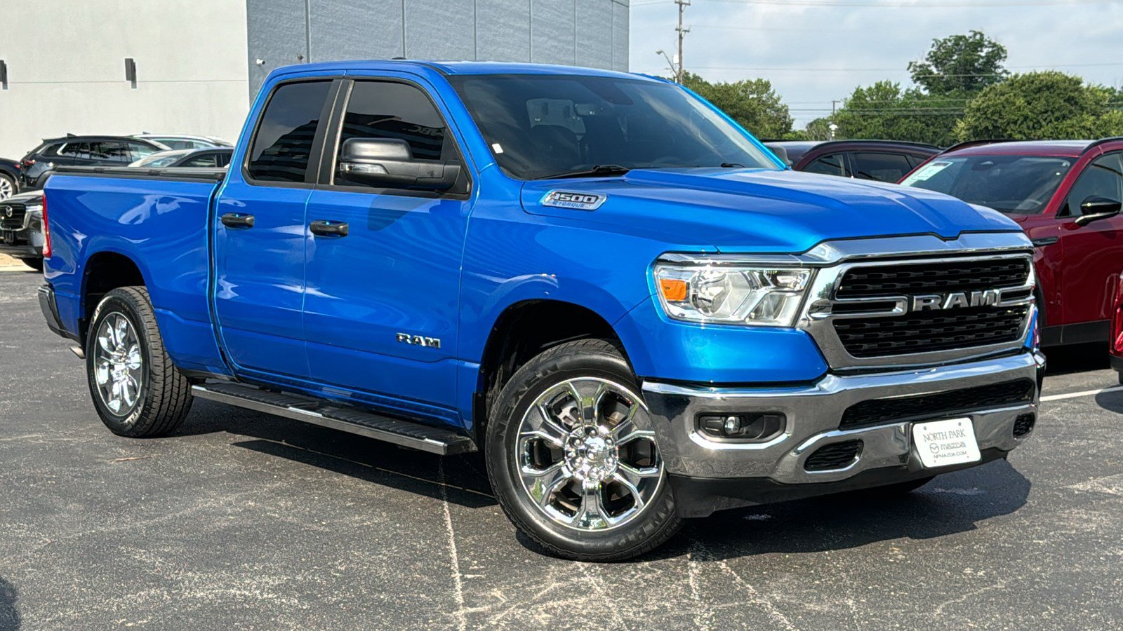 Used 2024 RAM 1500 Big Horn AWD/4WD image 2