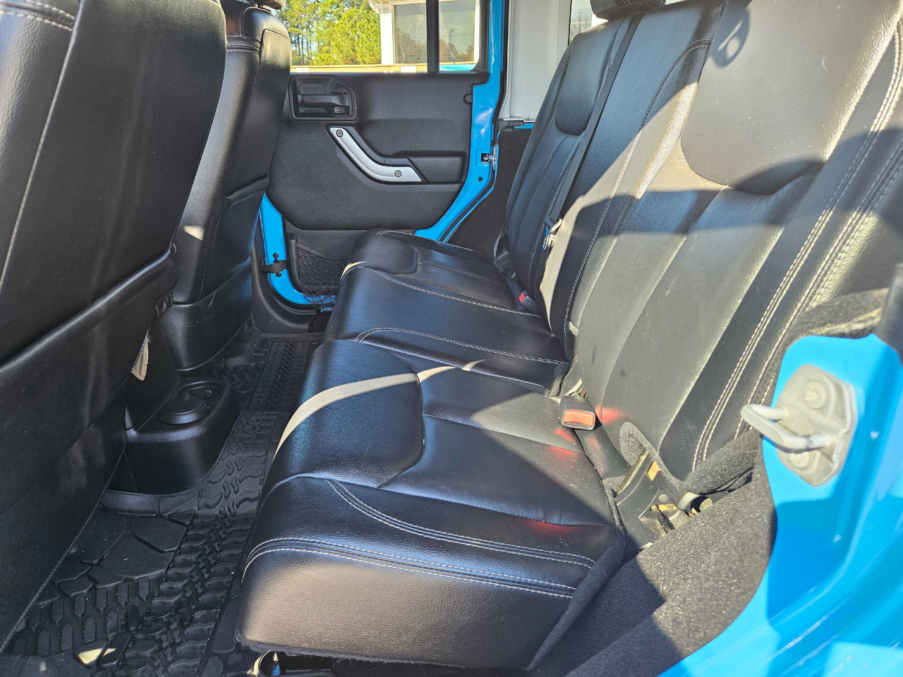 Used 2017 Jeep Wrangler Unlimited Sahara w/ Quick Order Package 23E Chief image 16