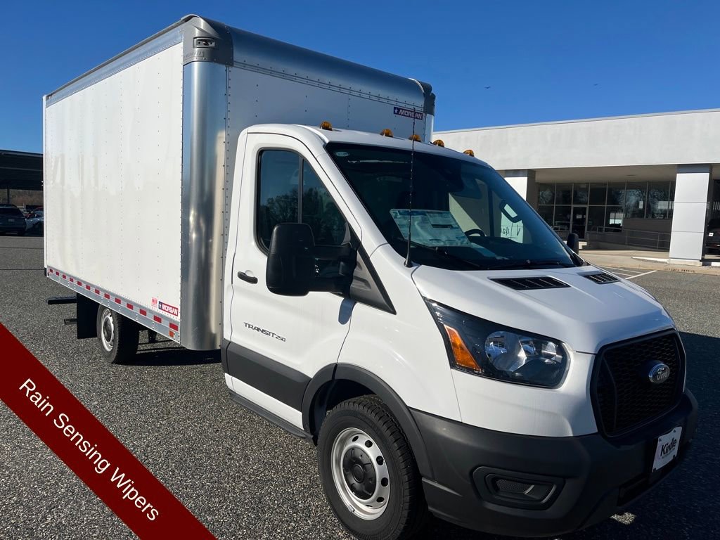 Used 2024 Ford Transit 250 image 15