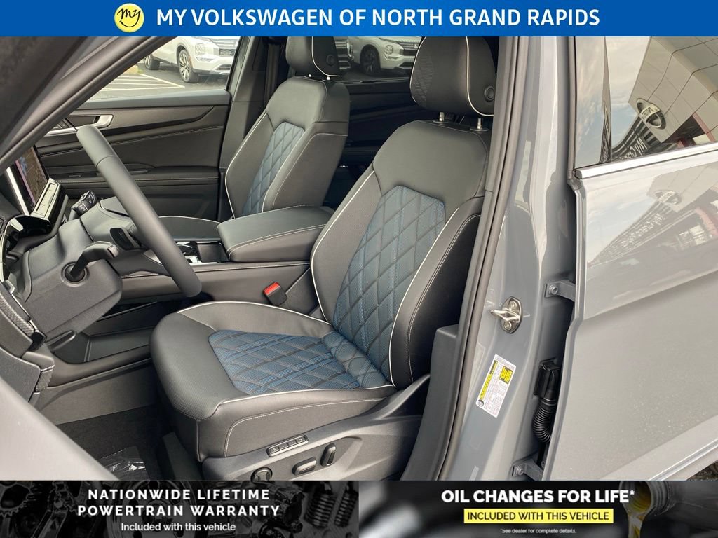 New 2026 Volkswagen Atlas Cross Sport SEL Premium R-Line AWD/4WD image 7
