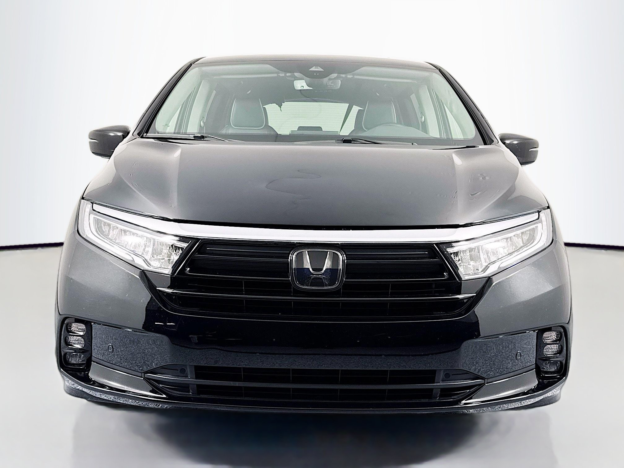 Certified 2024 Honda Odyssey Elite image 2