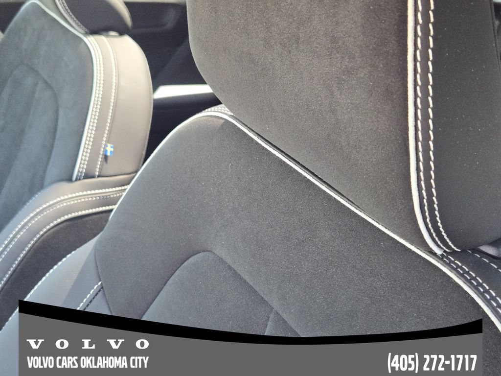 Certified 2023 Volvo C40 P8 Recharge Ultimate AWD/4WD image 16