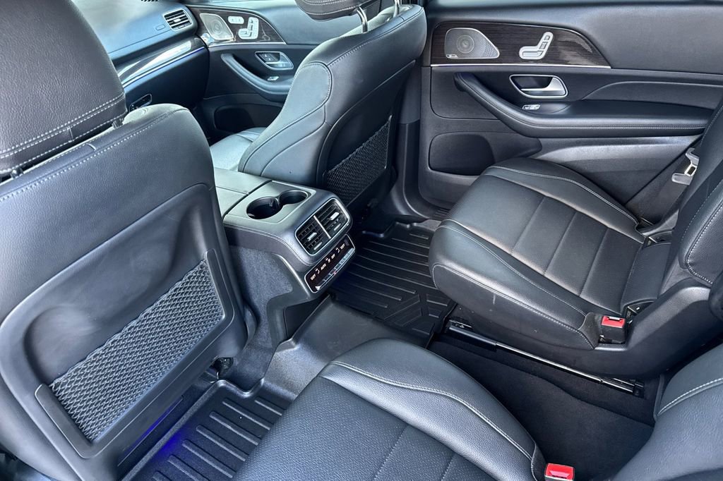 Used 2022 Mercedes-Benz GLS 450 4MATIC image 12
