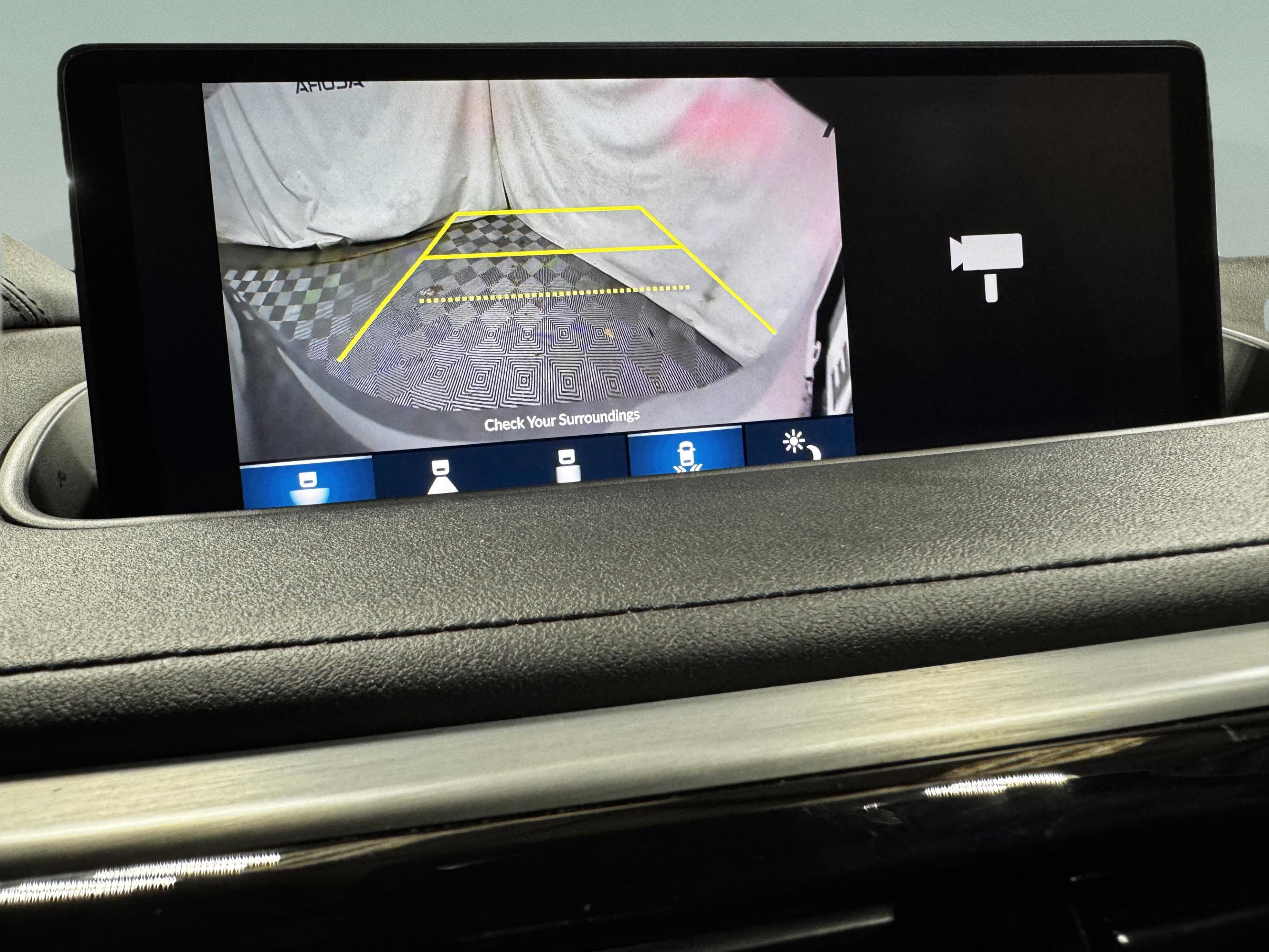 Certified 2023 Acura MDX FWD w/ Technology Package image 31