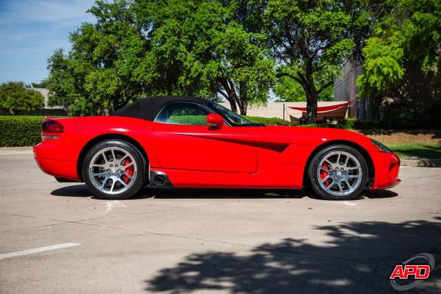 Used 2004 Dodge Viper SRT-10 image 33