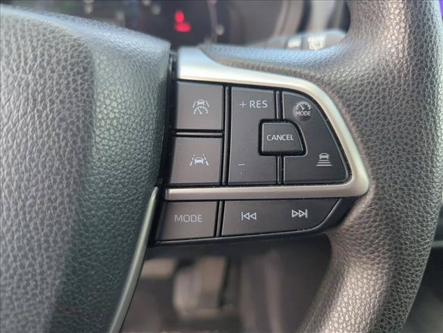 Certified 2025 Toyota Grand Highlander FWD image 13