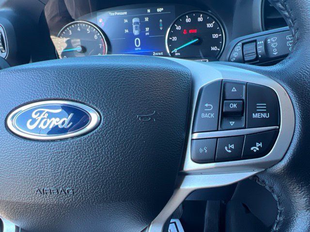 Used 2022 Ford Explorer XLT AWD/4WD image 27