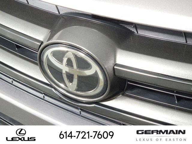 Used 2019 Toyota Highlander SE image 14