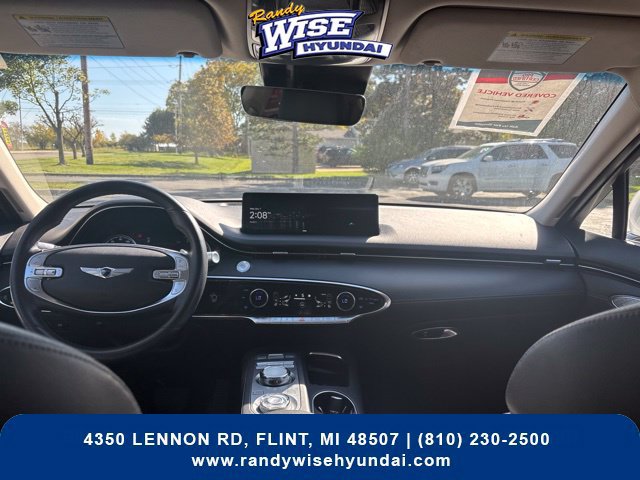Used 2025 Genesis GV70 2.5T AWD/4WD image 17