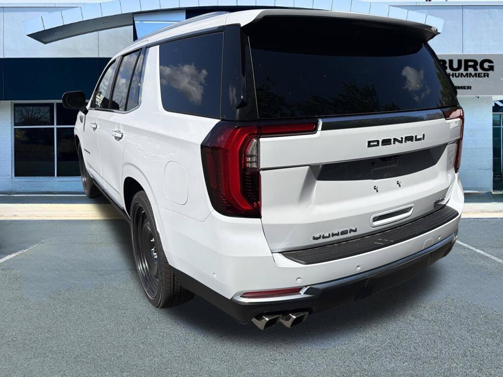New 2026 GMC Yukon Denali w/ Denali Reserve Package AWD/4WD image 5