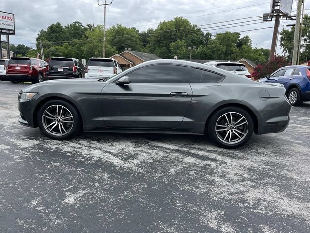 Used 2017 Ford Mustang Coupe RWD image 6