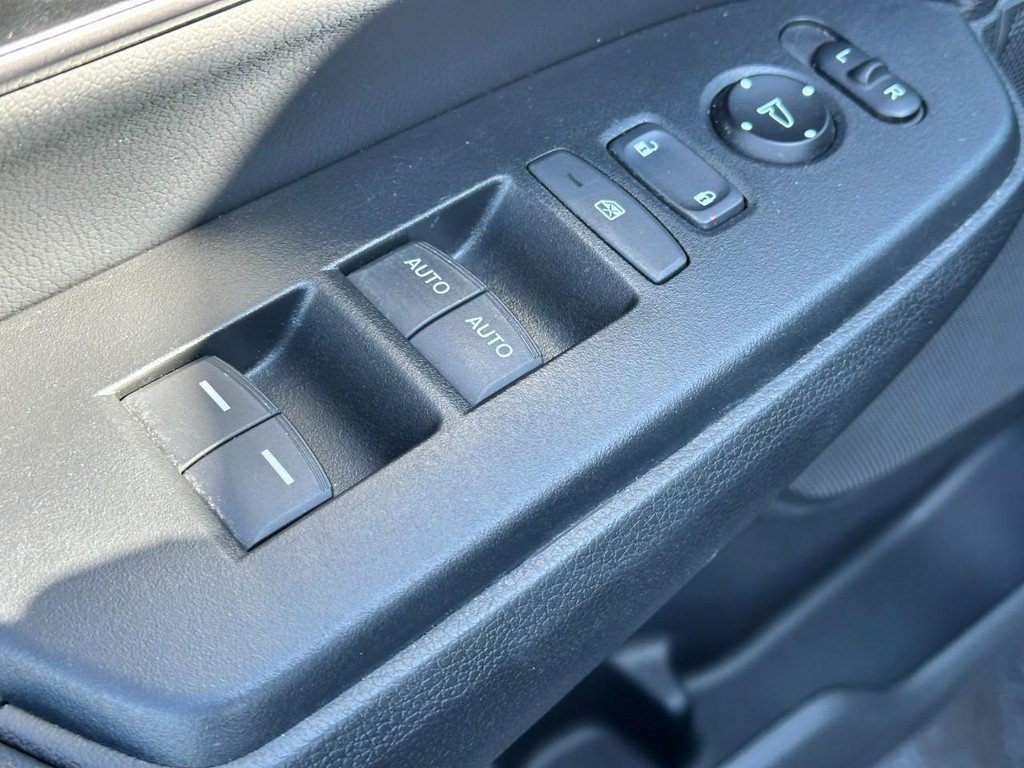 Used 2017 Honda CR-V Touring image 17