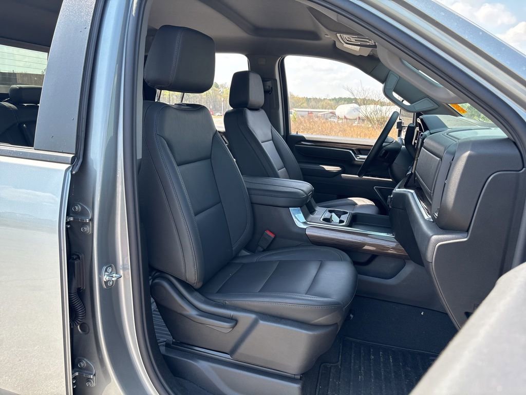 Used 2026 Chevrolet Silverado 2500 LT w/ Trail Boss Package image 48