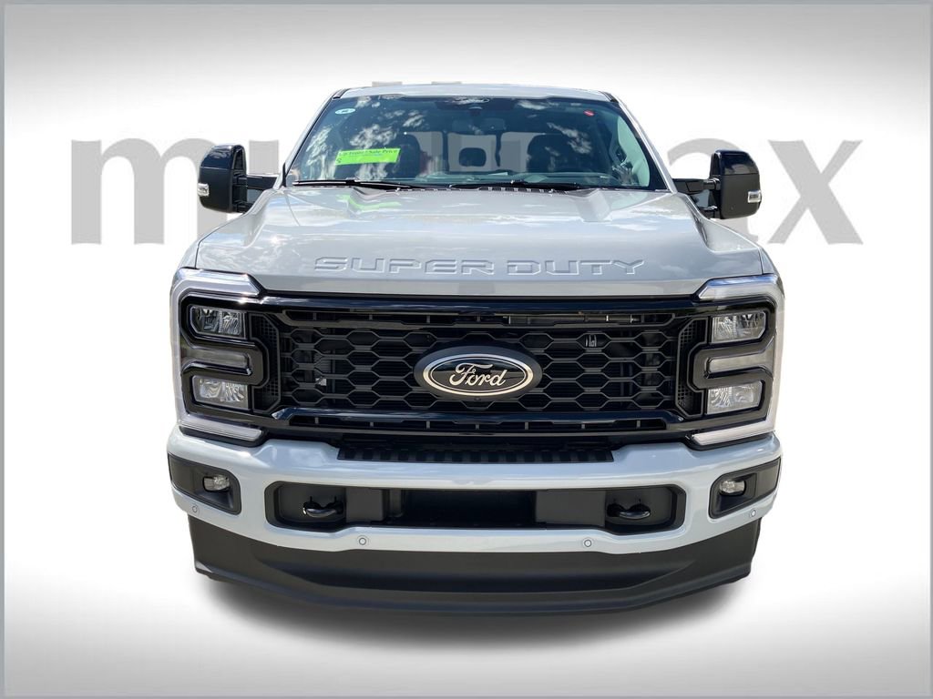 New 2026 Ford F250 Lariat w/ Black Appearance Package image 21