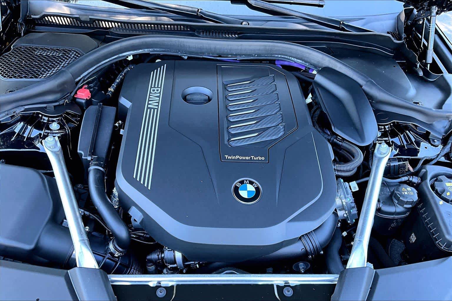 Certified 2023 BMW 540i w/ M Sport Package RWD image 31