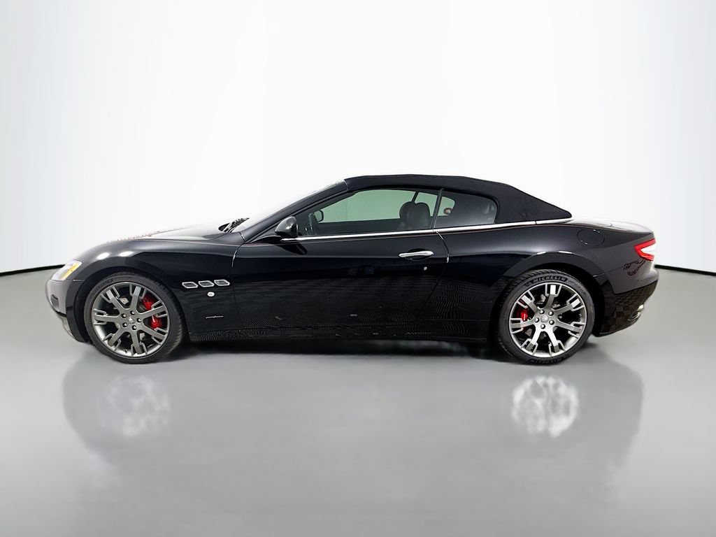 Used 2013 Maserati GranTurismo Convertible RWD image 4