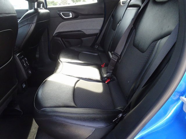 Used 2024 Jeep Compass Latitude image 9