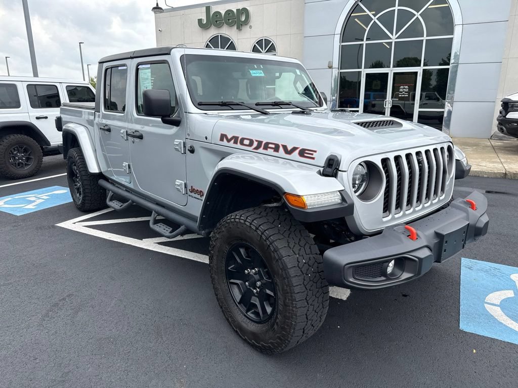 Used 2023 Jeep Gladiator Mojave w/ LED Lighting Group AWD/4WD image 2