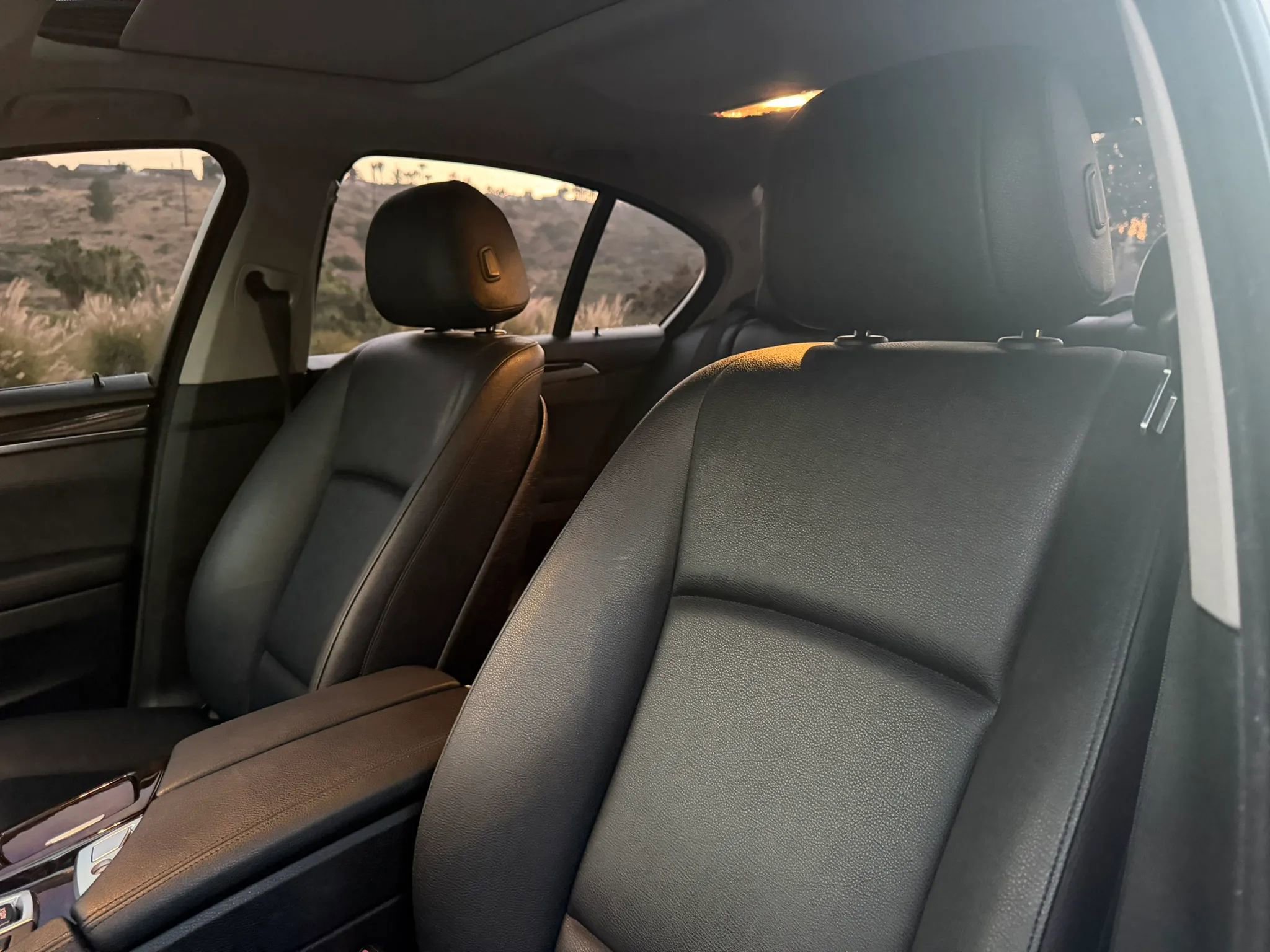 Used 2016 BMW 528i Sedan RWD image 12