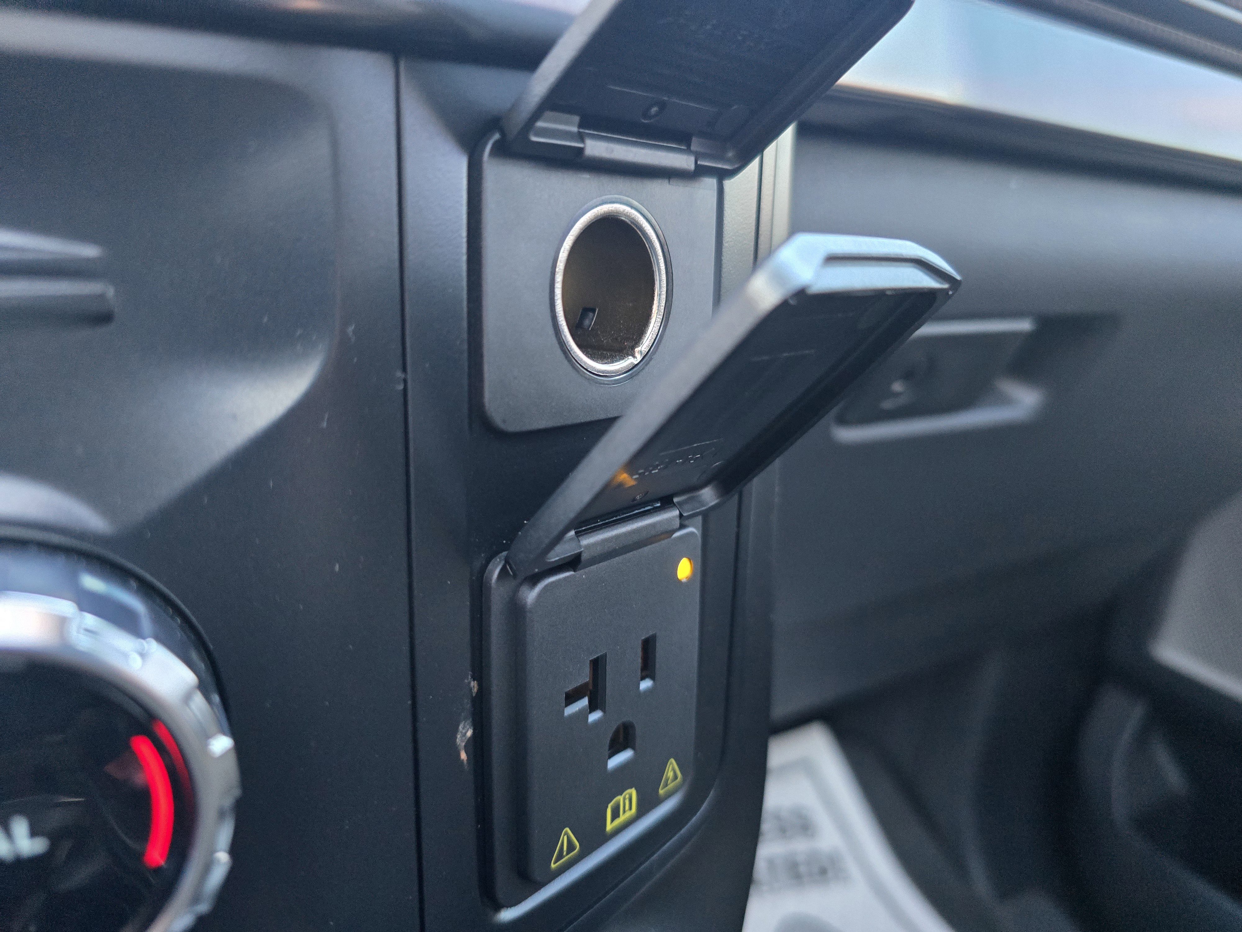 Used 2024 Ford F150 Raptor image 38