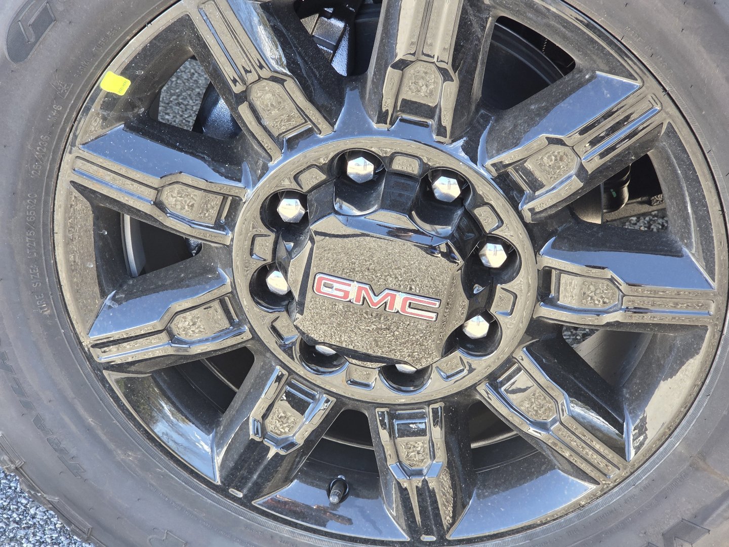 New 2026 GMC Sierra 2500 AT4 w/ AT4 Premium Plus Package AWD/4WD image 13
