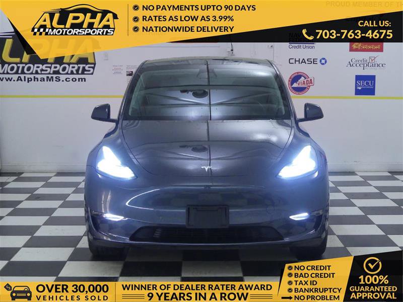 Used 2023 Tesla Model Y Long Range AWD/4WD image 1