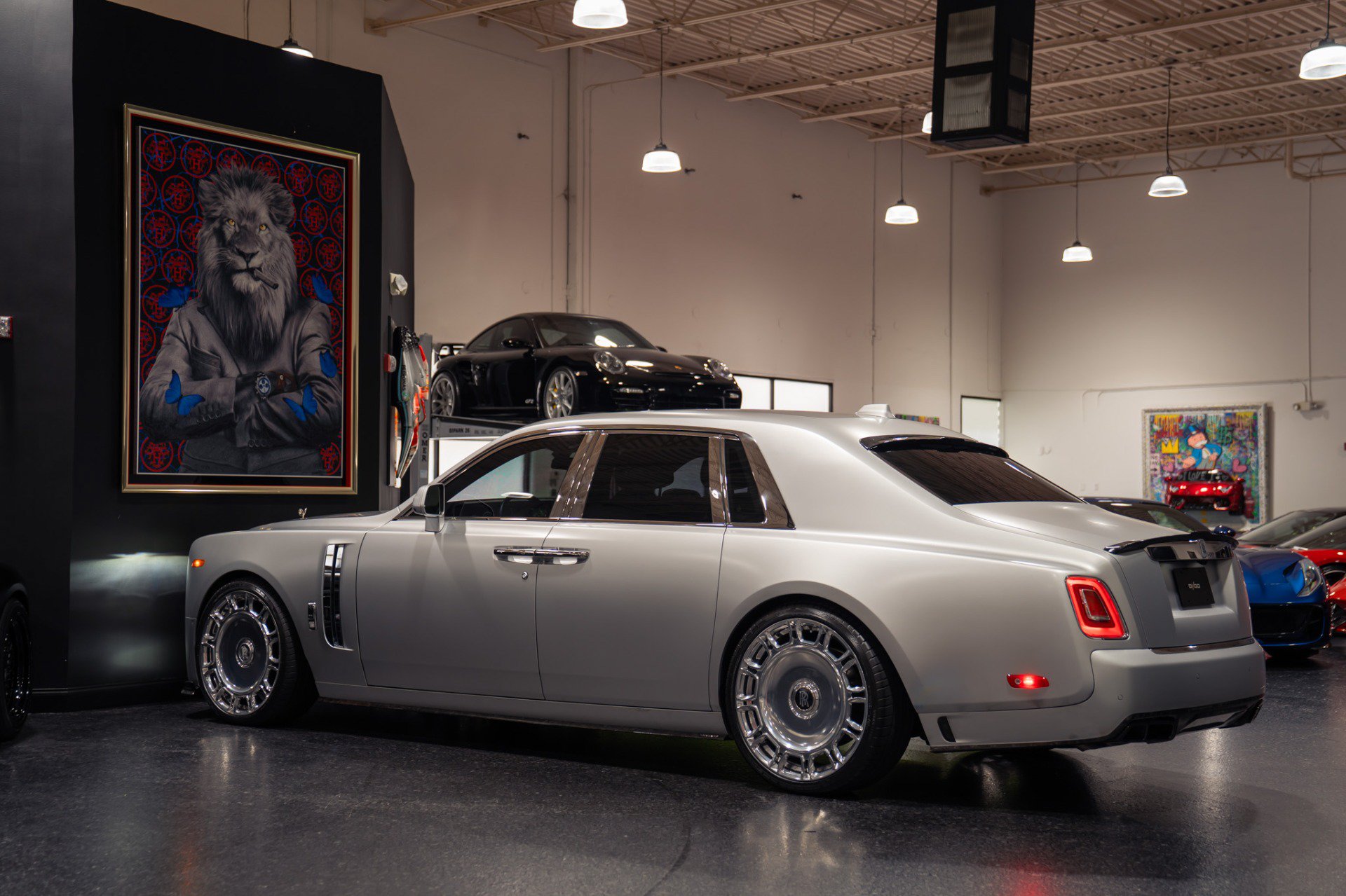 Used 2020 Rolls-Royce Phantom Sedan RWD image 6