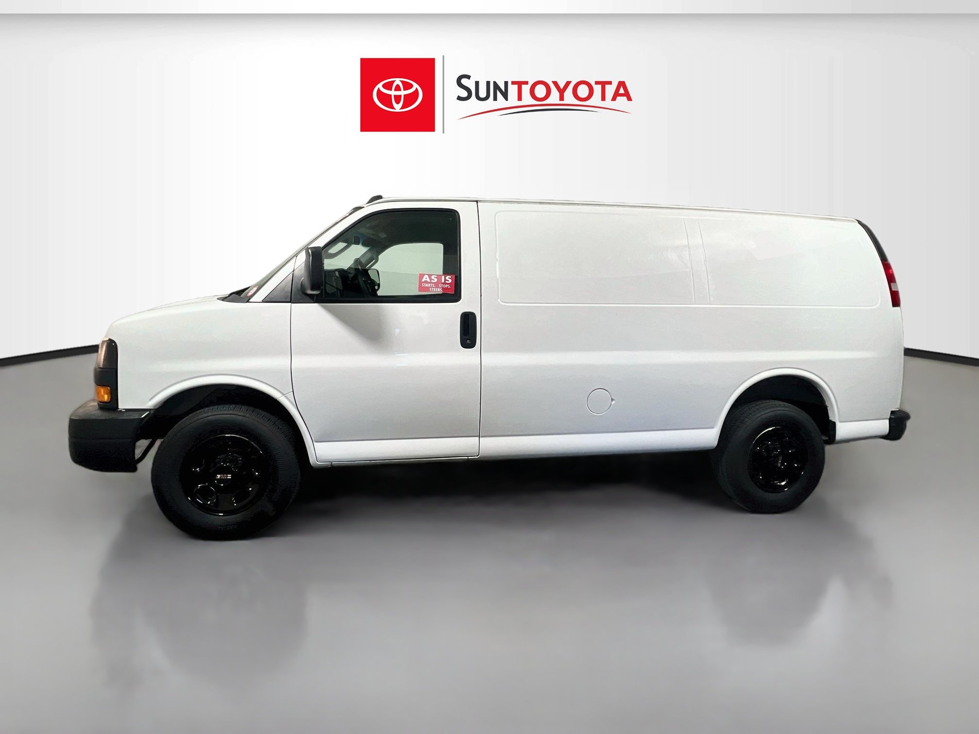 Used 2025 GMC Savana 2500 w/ Driver Convenience Package RWD image 7
