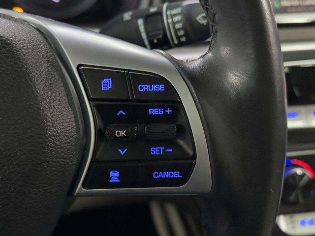 Used 2019 Hyundai Sonata Limited w/ Ultimate Package 04 image 29