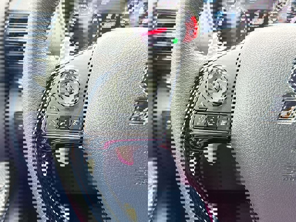 Used 2025 Mitsubishi Eclipse Cross Black Edition image 21