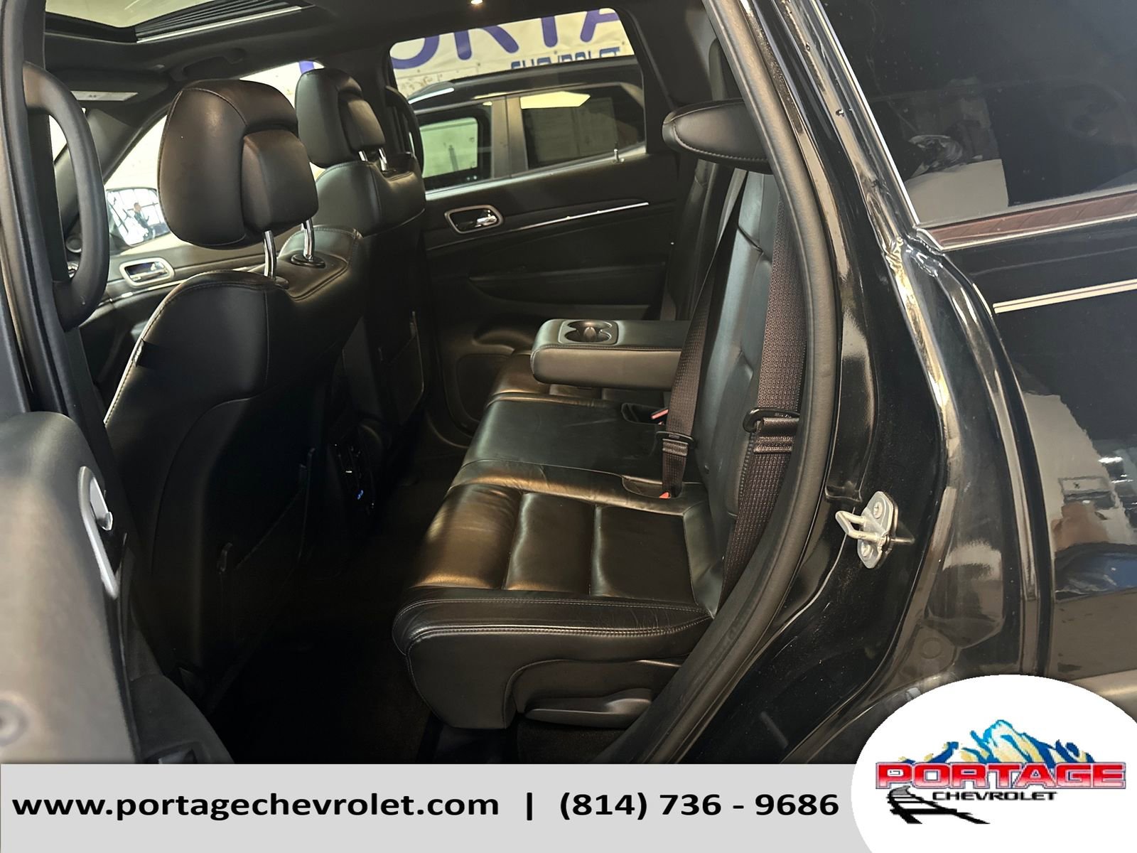 Used 2021 Jeep Grand Cherokee Limited w/ Trailer Tow Group IV image 29