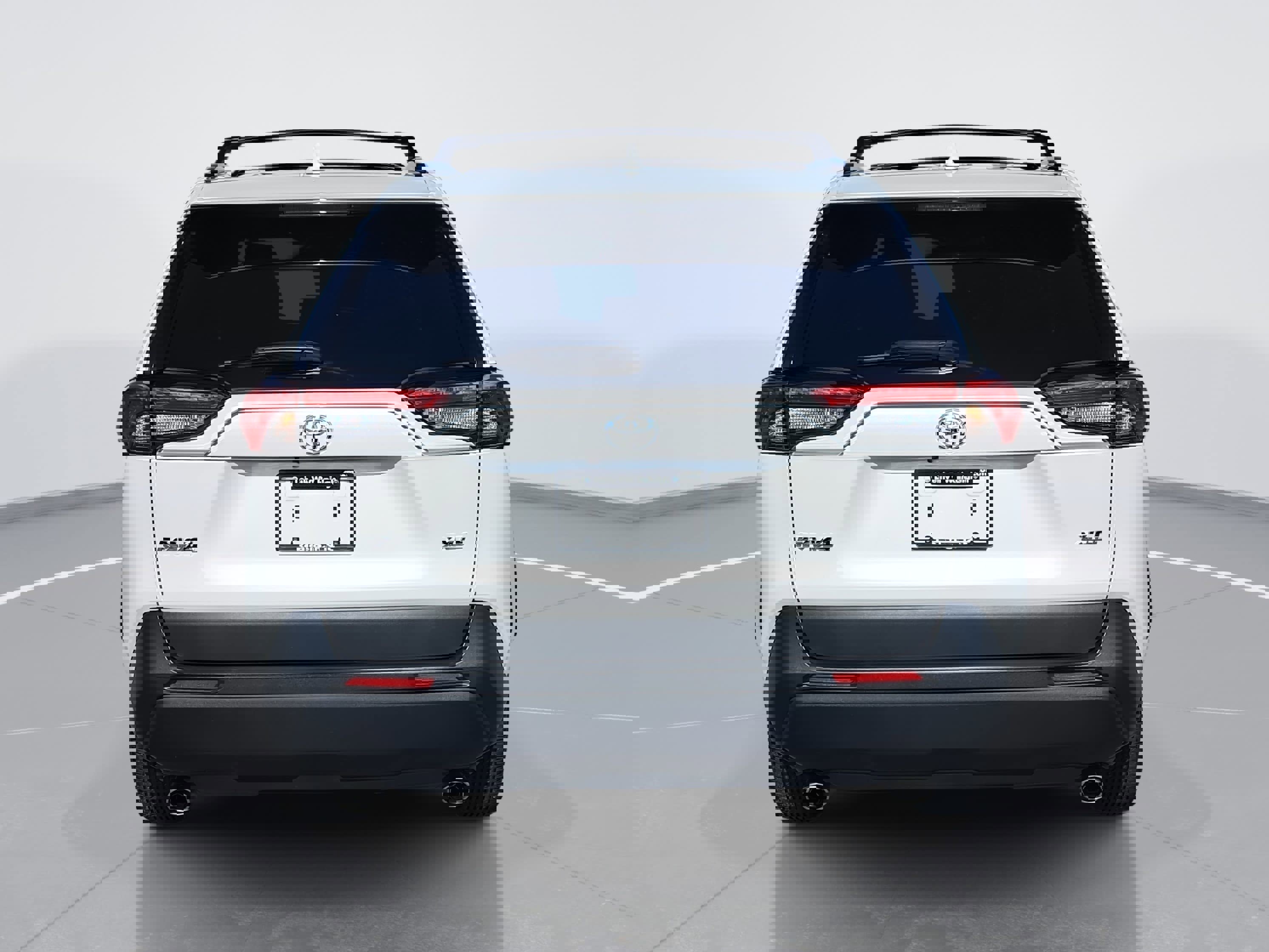 Used 2024 Toyota RAV4 XLE Premium w/ Weather Package image 4