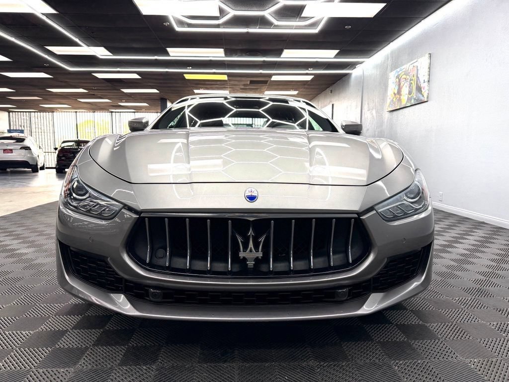 Used 2021 Maserati Ghibli RWD image 3