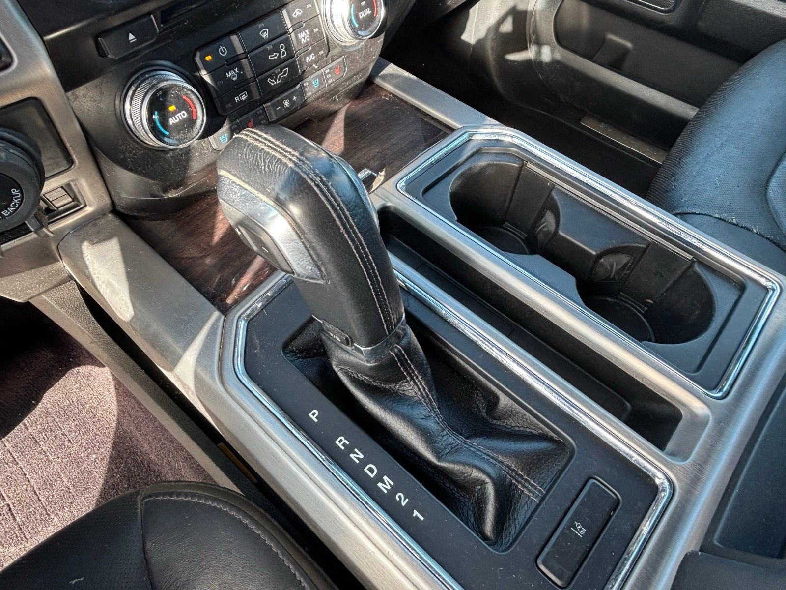 Used 2016 Ford F150 Platinum w/ Technology Package AWD/4WD image 14