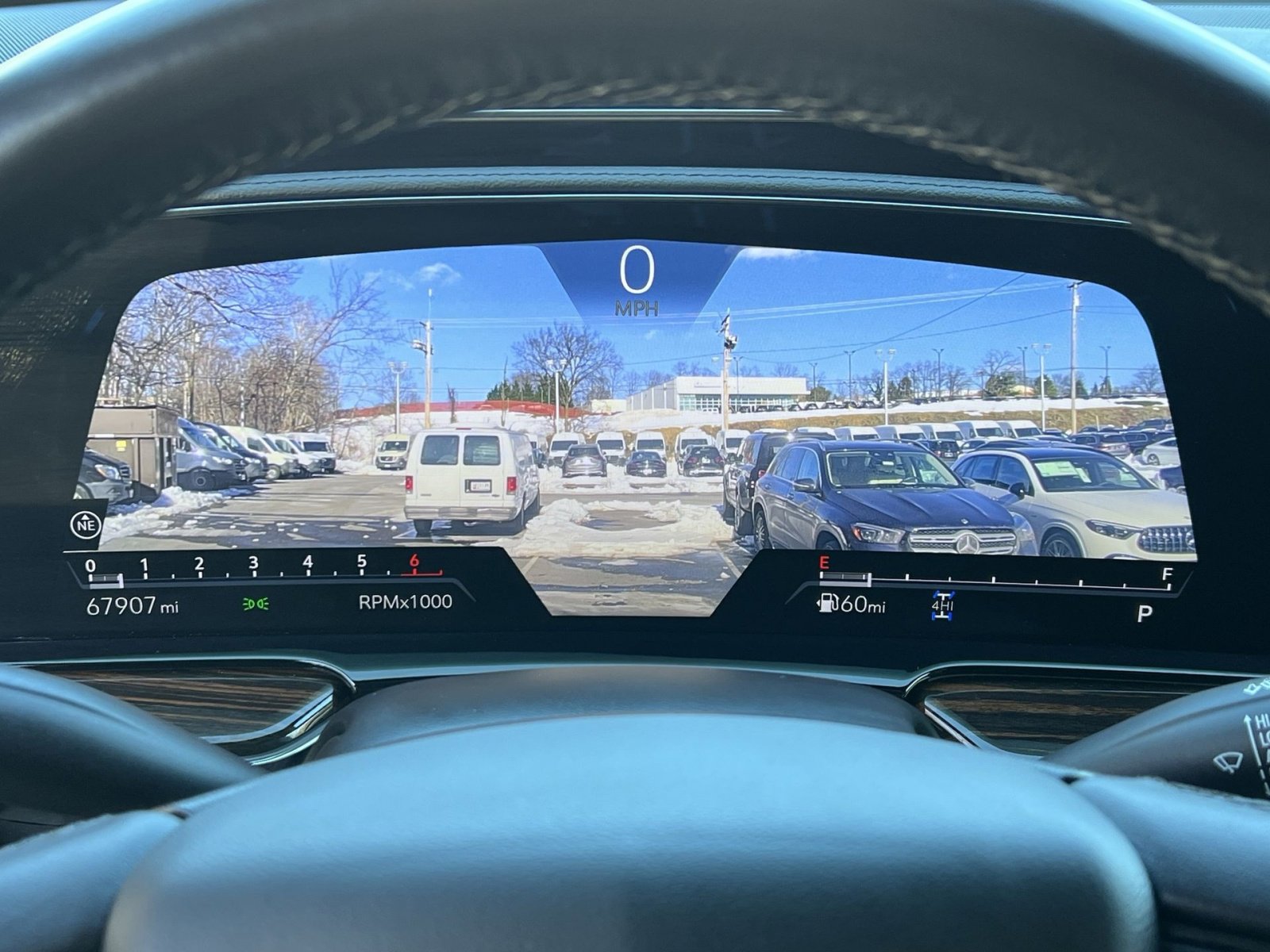 Used 2023 Cadillac Escalade ESV Premium Luxury image 15