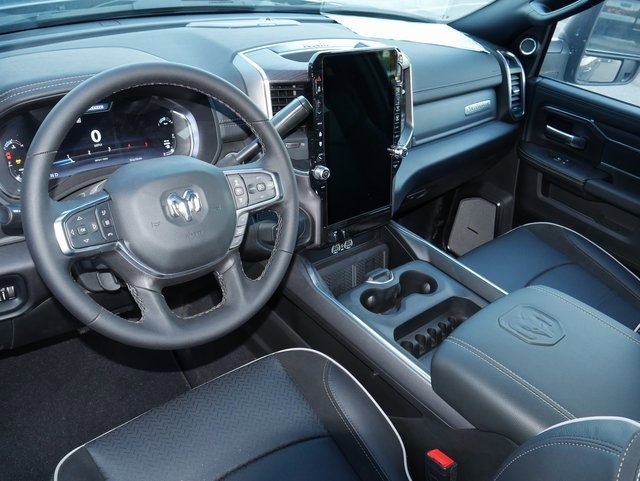 Used 2025 RAM 2500 Laramie image 14