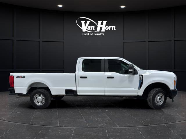 Used 2023 Ford F250 XL image 2