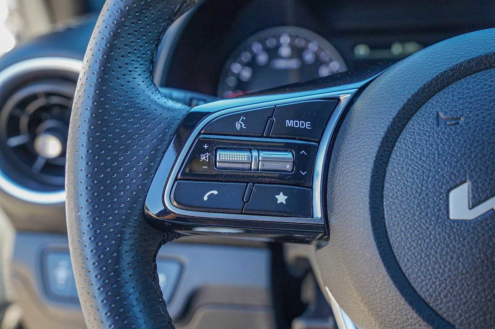 Certified 2024 Kia Forte GT-Line w/ GT-Line Premium Package image 14