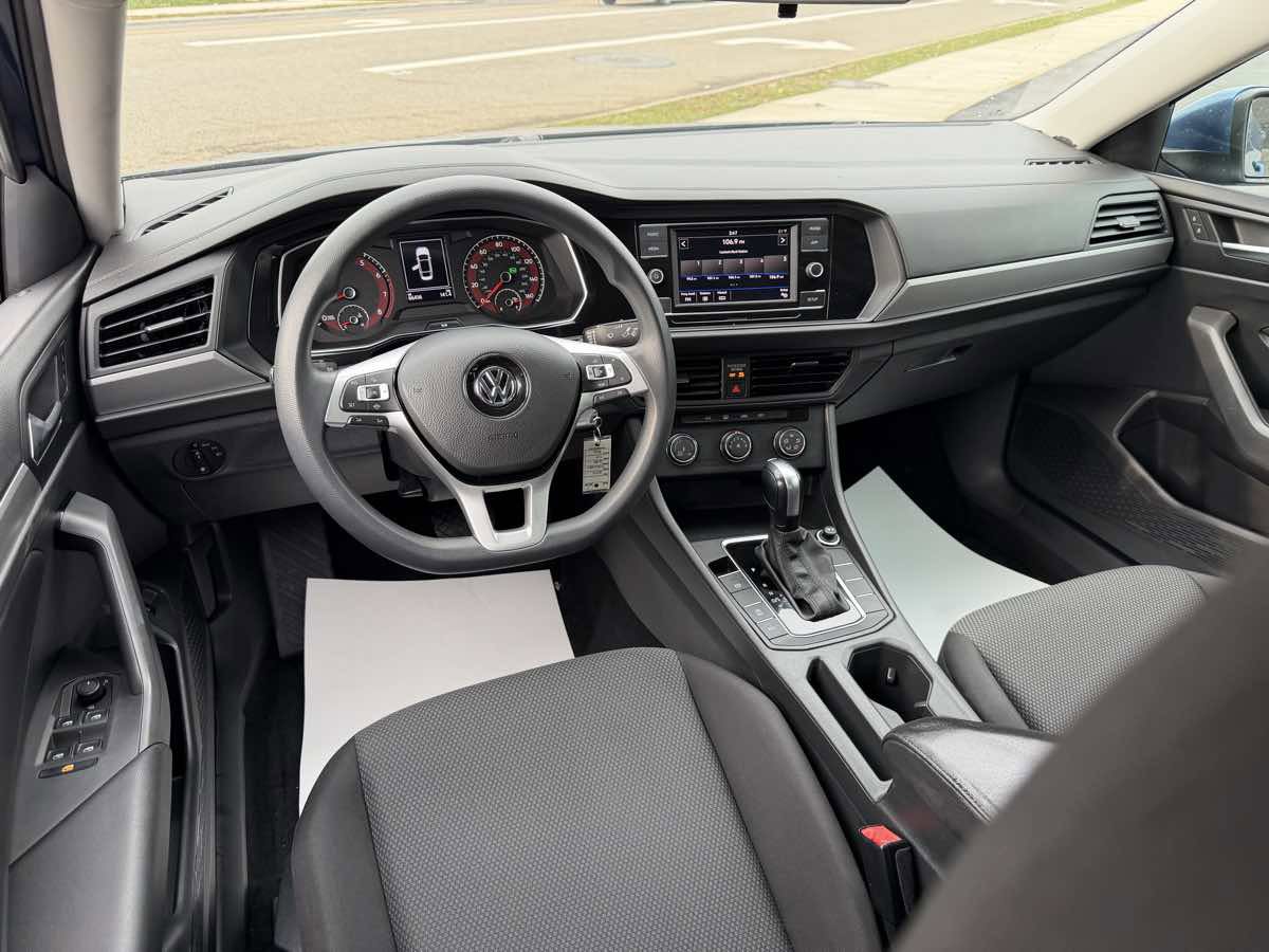 Used 2019 Volkswagen Jetta S w/ Driver Assistance Package image 12