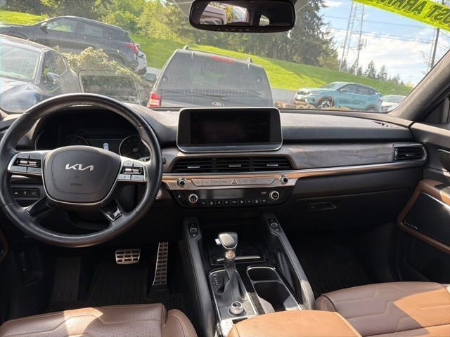Certified 2022 Kia Telluride SX w/ SX Prestige Package AWD/4WD image 10