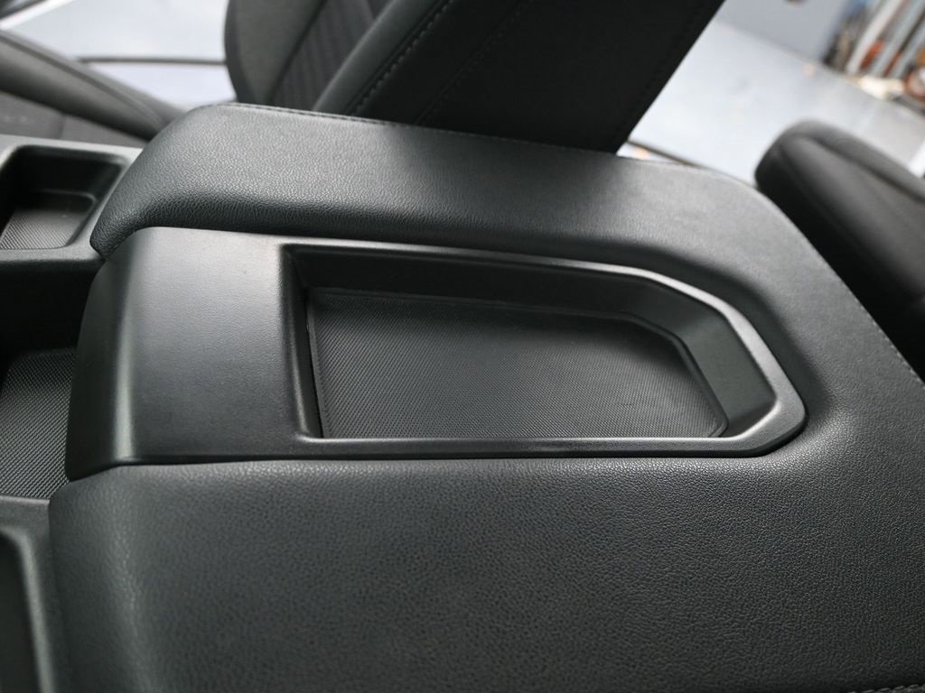 Used 2023 Chevrolet Silverado 1500 LT image 29