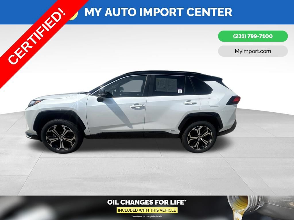 Certified 2025 Toyota RAV4 XSE AWD/4WD image 4