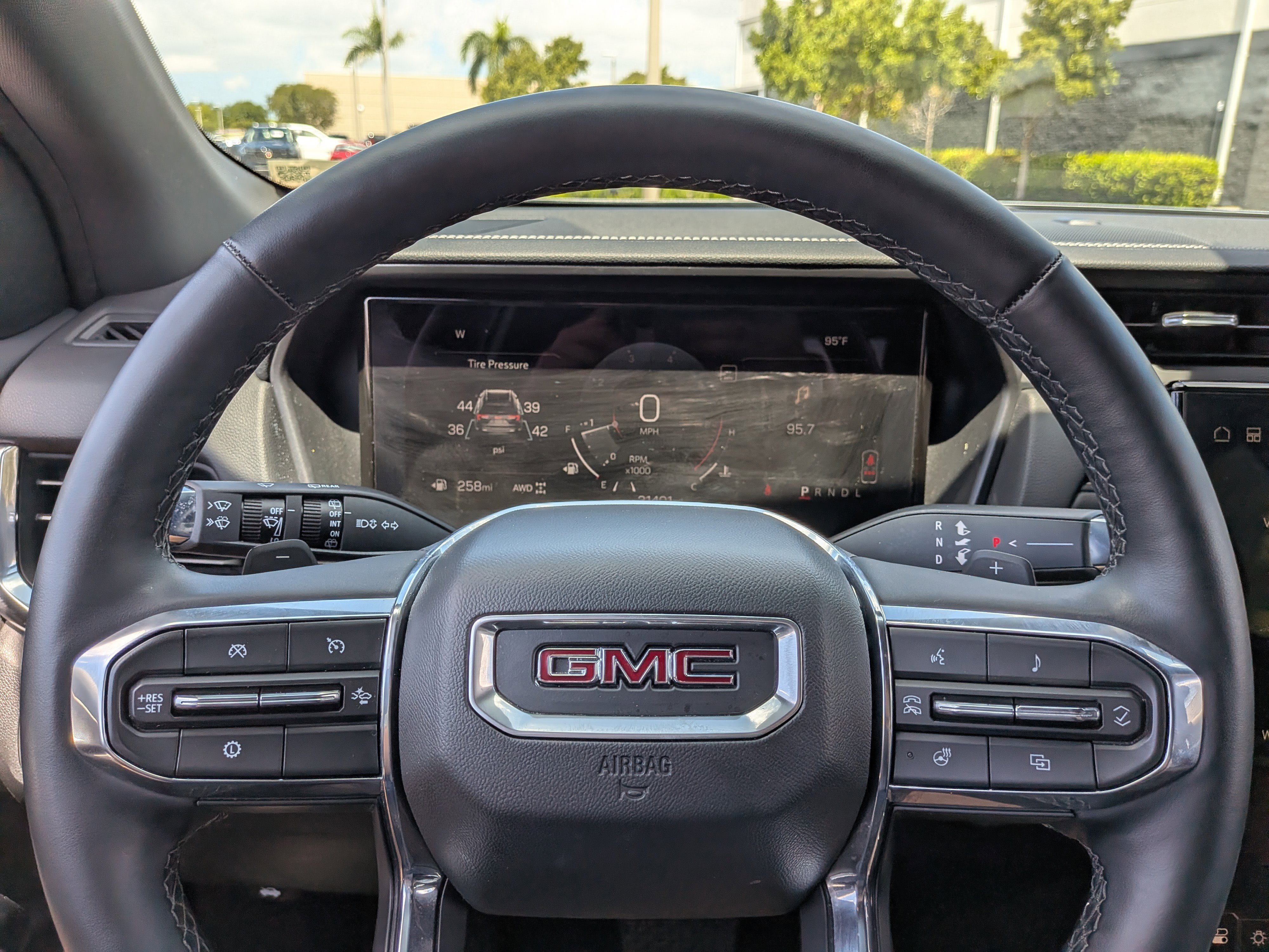 Used 2025 GMC Terrain Elevation AWD/4WD image 26