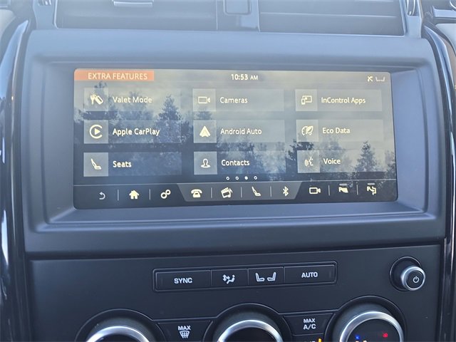 Used 2020 Land Rover Discovery SE image 24