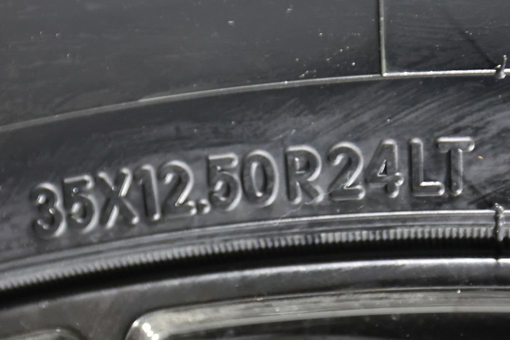 Used 2026 Cadillac Escalade V AWD/4WD image 54