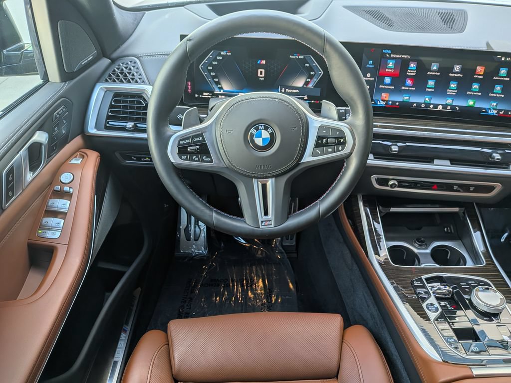 Used 2025 BMW X7 M60i AWD/4WD image 19