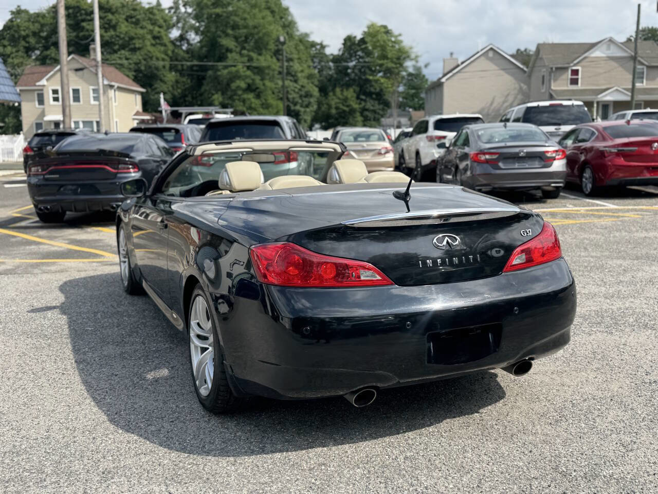 Used 2010 INFINITI G37 Base 2dr Convertible w/ Premium Pkg image 19