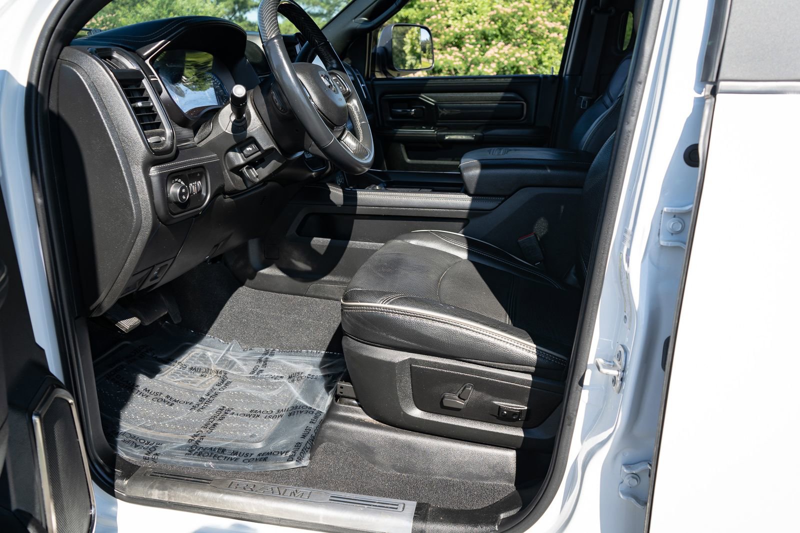 Used 2022 RAM 2500 Limited w/ Safety Group AWD/4WD image 18