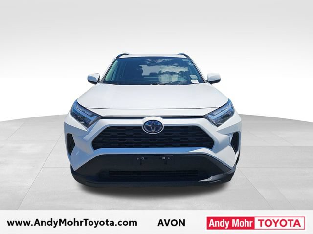 Used 2022 Toyota RAV4 XLE w/ Convenience Package AWD/4WD image 3